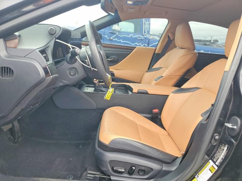 2023 LEXUS ES 300H BASE 7