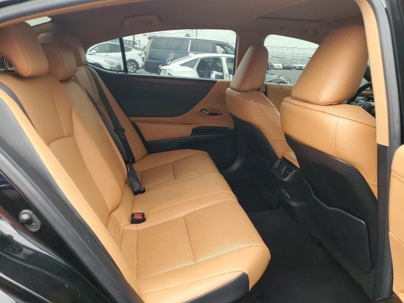 2023 LEXUS ES 300H BASE 10
