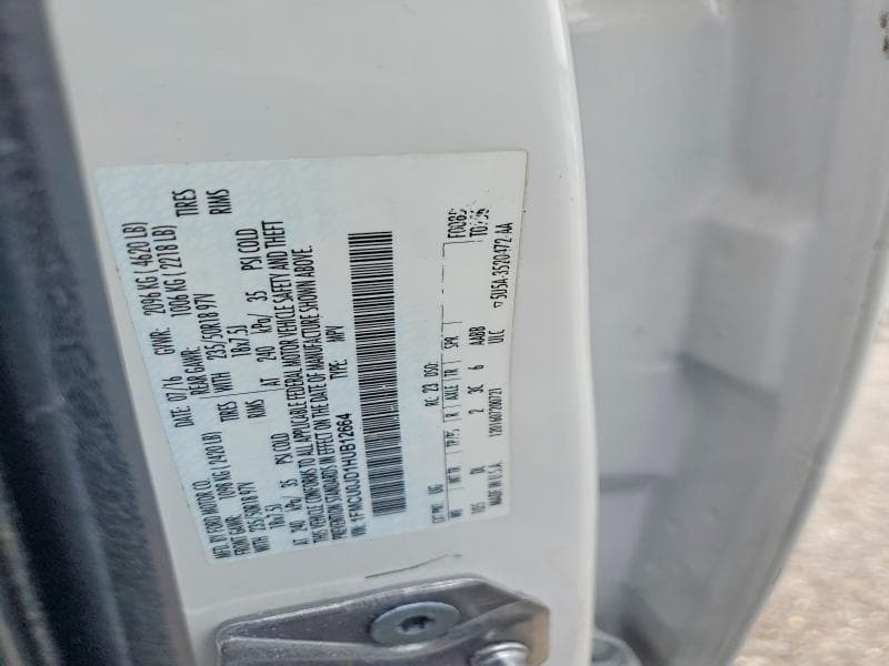 2017 FORD ESCAPE TITANIUM TITANIUM 12