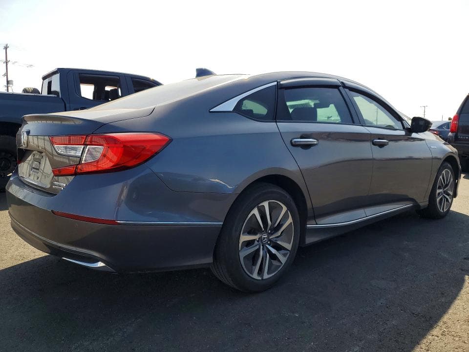 2018 HONDA ACCORD TOURING HYBRID 3