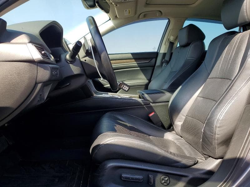 2018 HONDA ACCORD TOURING HYBRID 7