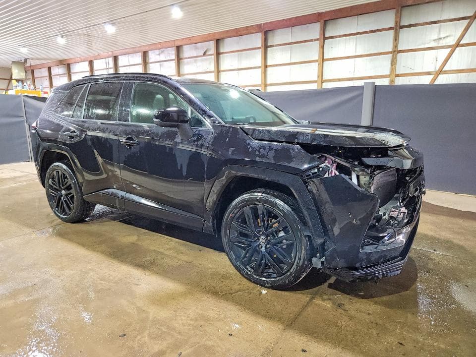 2026 TOYOTA RAV4 XSE 4