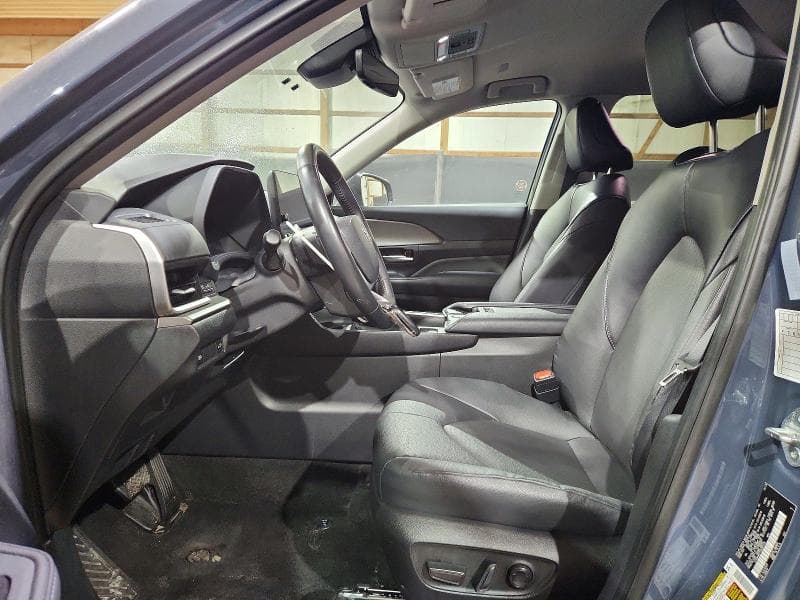 2025 TOYOTA GRAND HIGHLANDER XLE 7