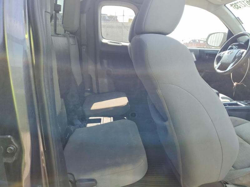 2019 TOYOTA TACOMA SR 10