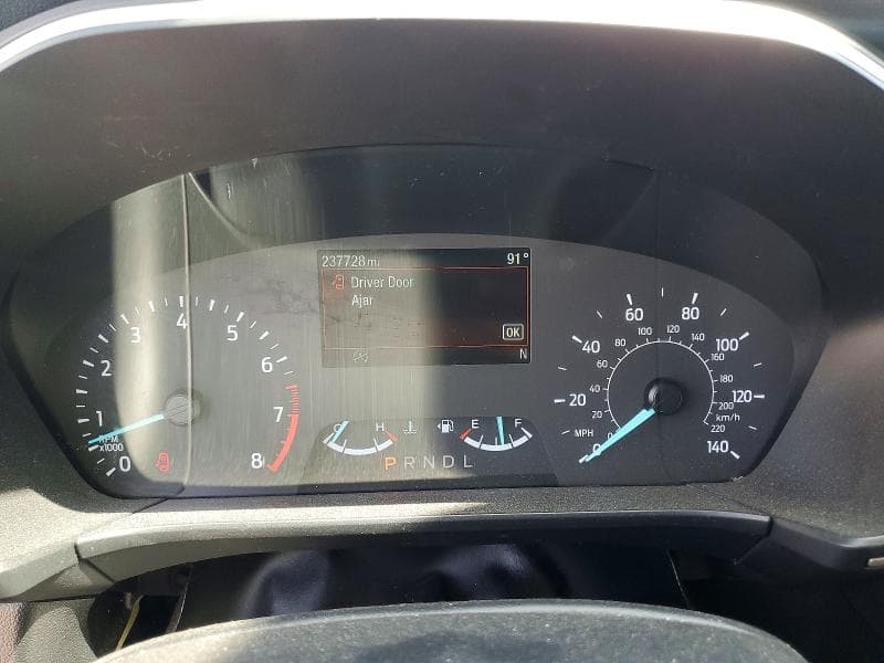 2022 FORD ESCAPE SE SE 9