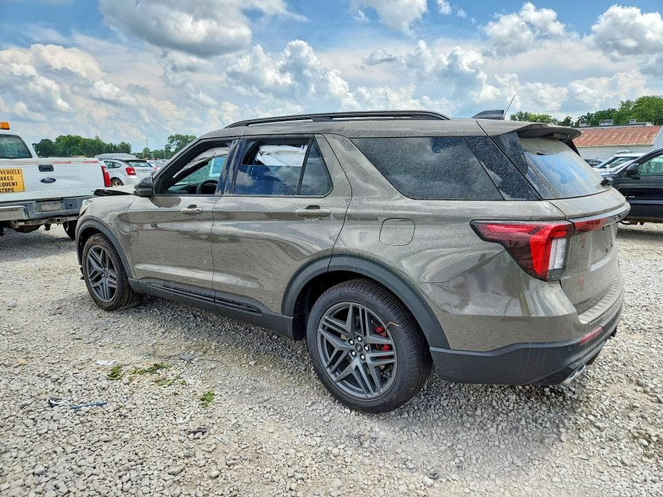 2026 FORD EXPLORER ST 2