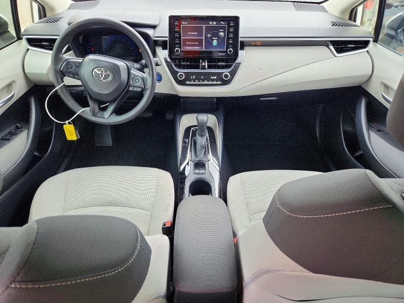 2021 TOYOTA COROLLA LE 8