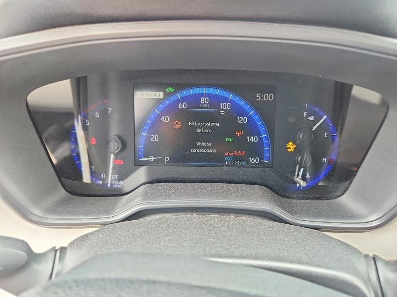 2021 TOYOTA COROLLA LE 9