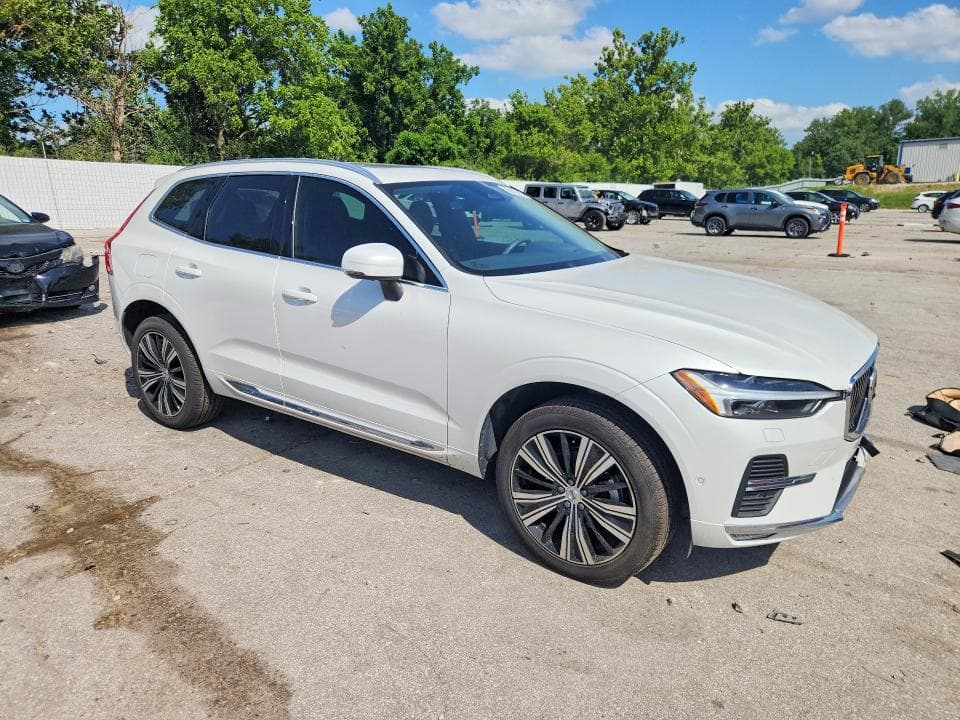 2022 VOLVO XC60 B5 INSCRIPTION 4