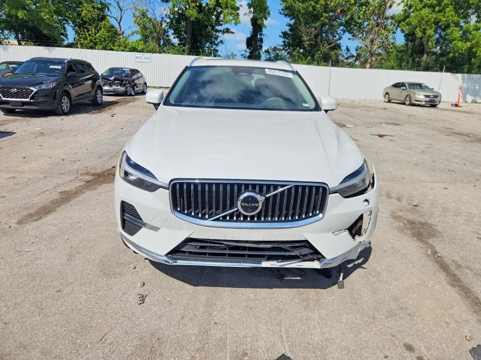 2022 VOLVO XC60 B5 INSCRIPTION 5