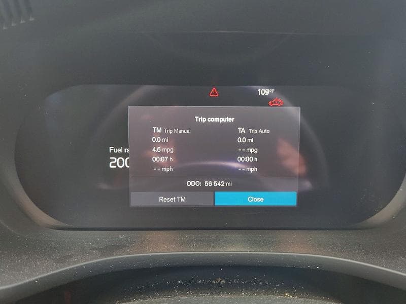 2022 VOLVO XC60 B5 INSCRIPTION 9