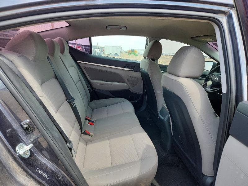 2020 HYUNDAI ELANTRA SEL 10