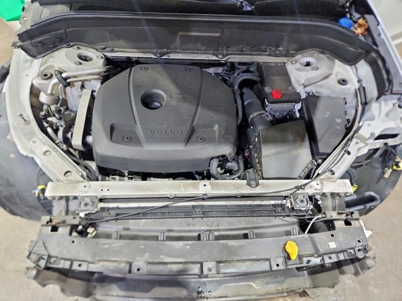 2018 VOLVO XC90 T5 T5 12