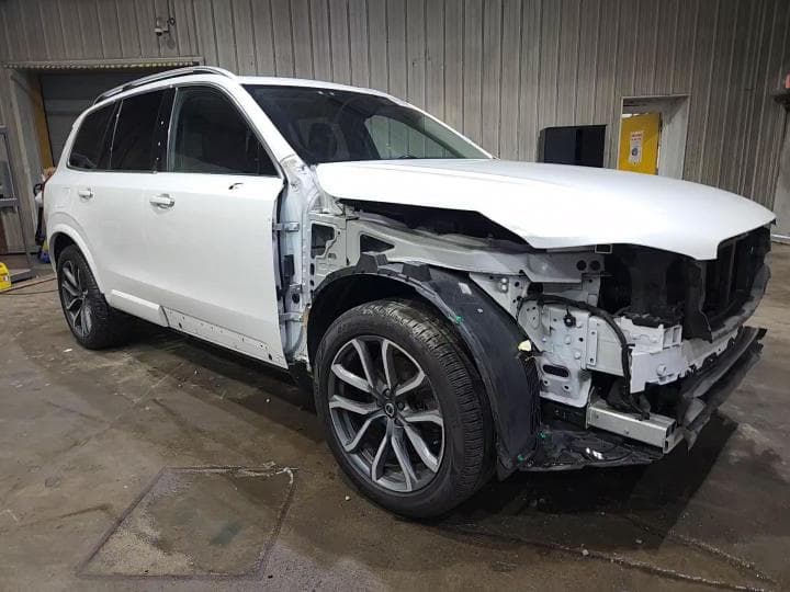 2018 VOLVO XC90 T5 T5 15