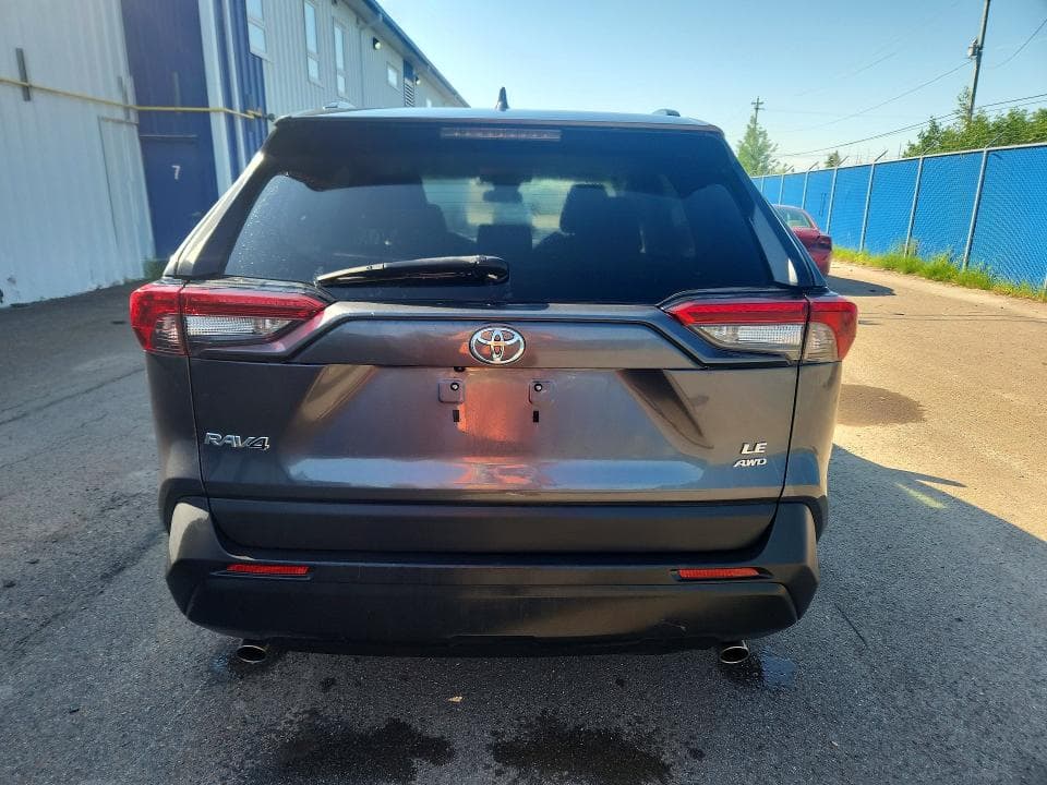 2020 TOYOTA RAV4 LE 6