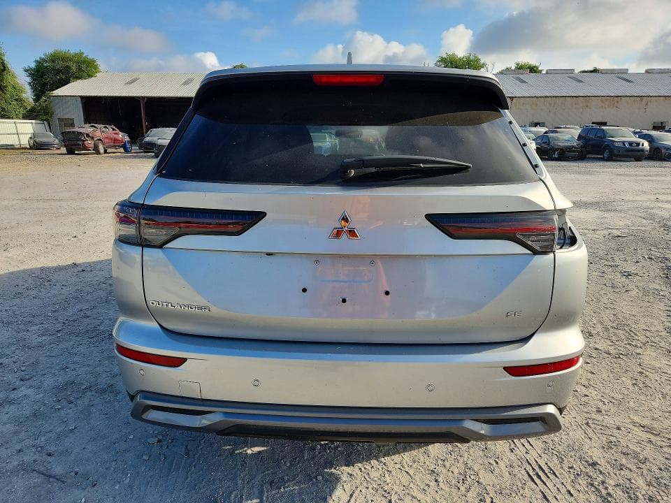 2026 MITSUBISHI OUTLANDER SE 6