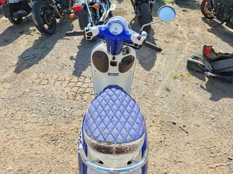 2023 HONDA NCW50 6
