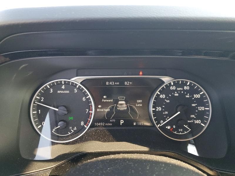 2025 NISSAN PATHFINDER SV 9