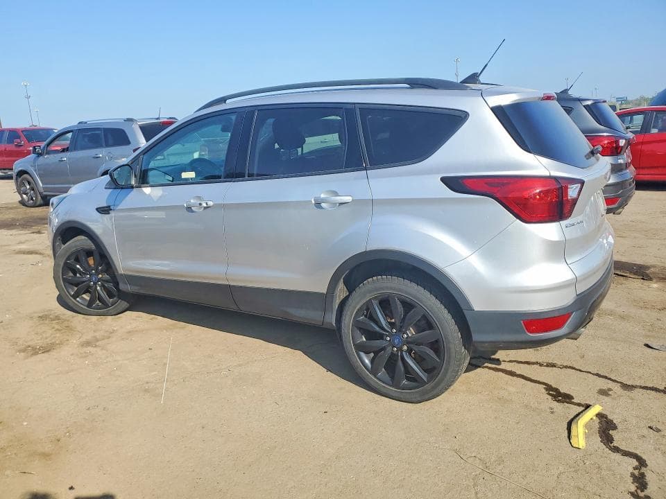 2019 FORD ESCAPE SE 2