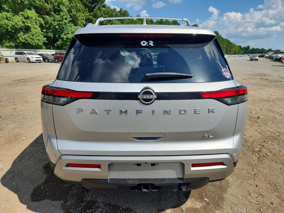 2025 NISSAN PATHFINDER SL 6