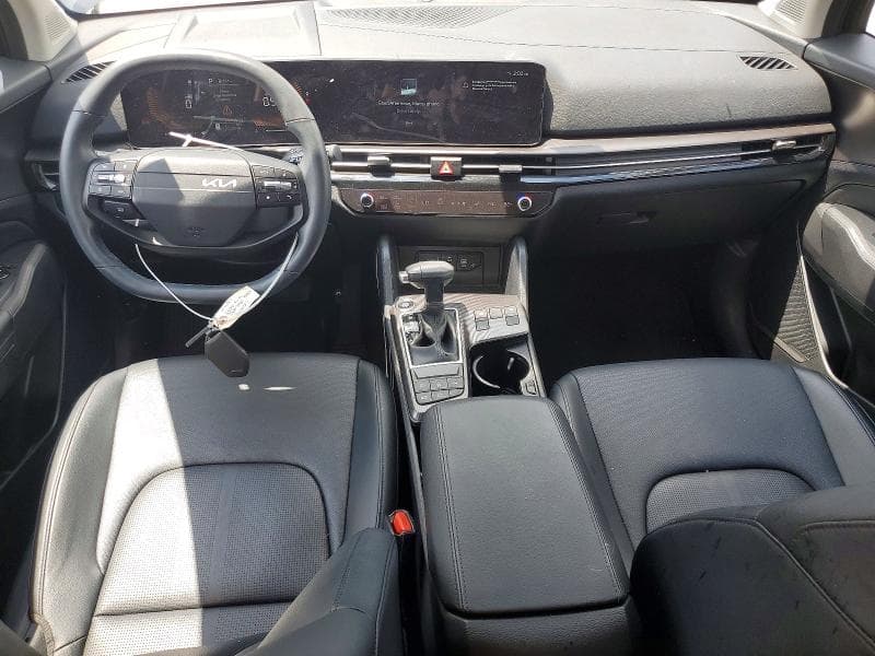 2026 KIA SPORTAGE EX 8