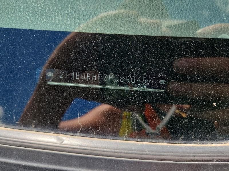 2017 TOYOTA COROLLA LE 12
