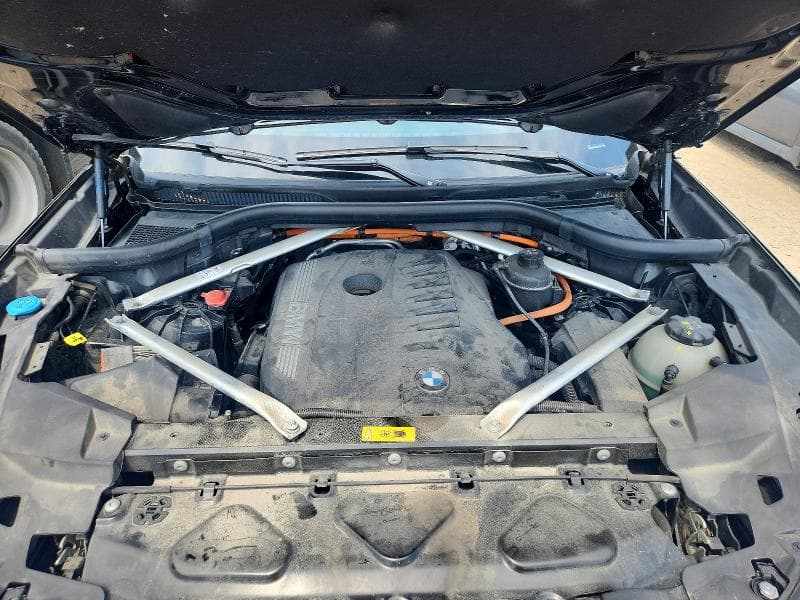 2024 BMW X5 XDRIVE50E 11