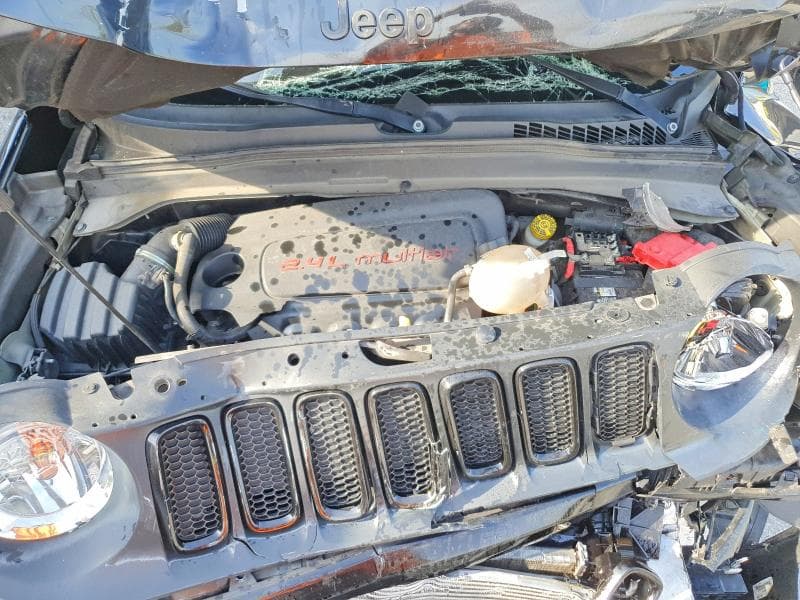 2018 JEEP RENEGADE LATITUDE 12