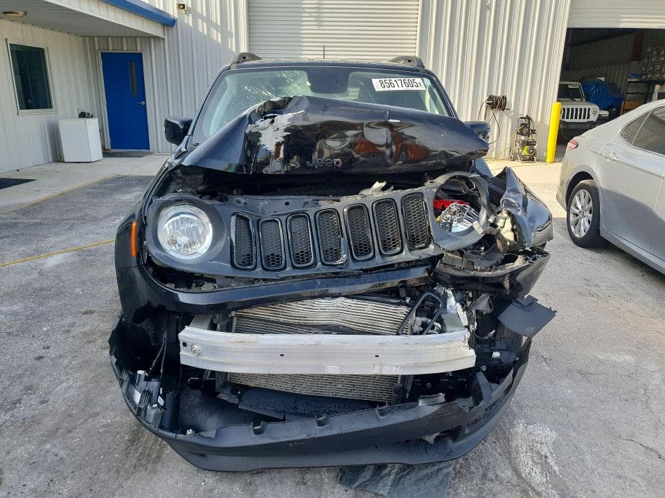 2018 JEEP RENEGADE LATITUDE 5