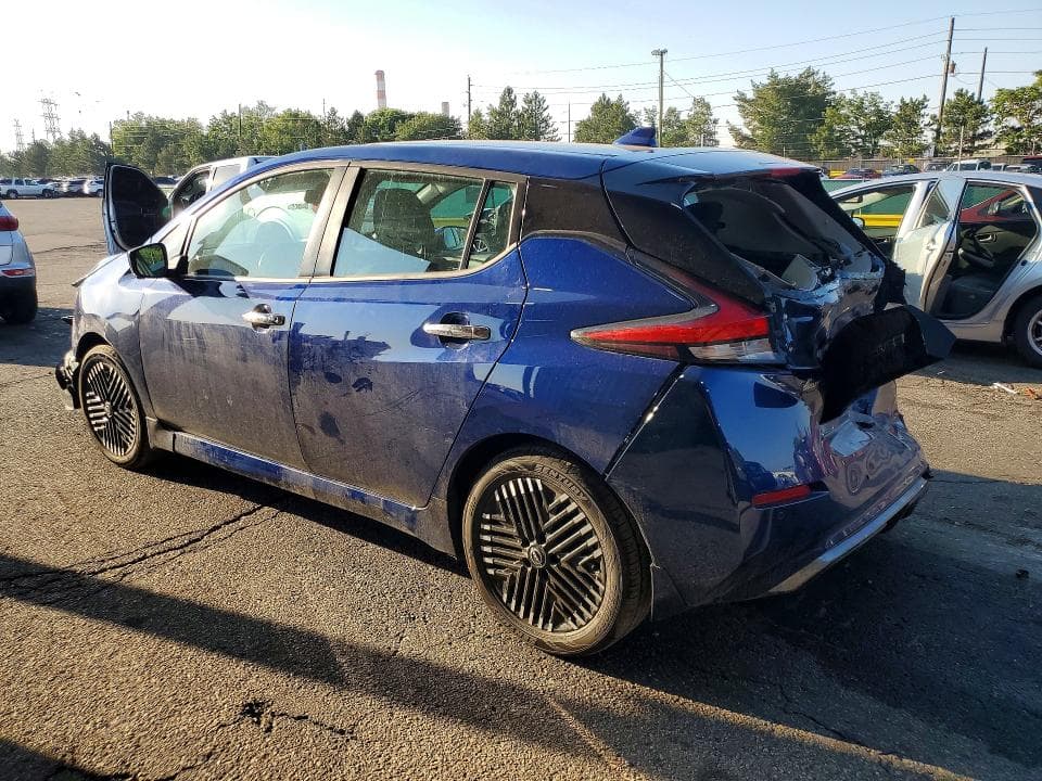 2025 NISSAN LEAF SV PLUS 2