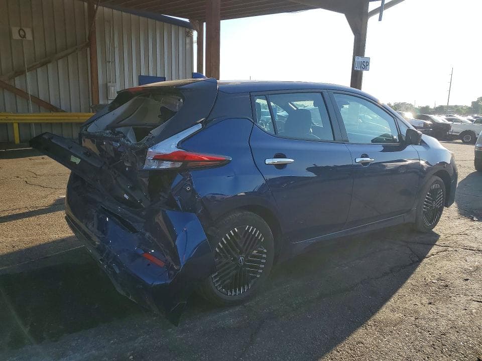 2025 NISSAN LEAF SV PLUS 3