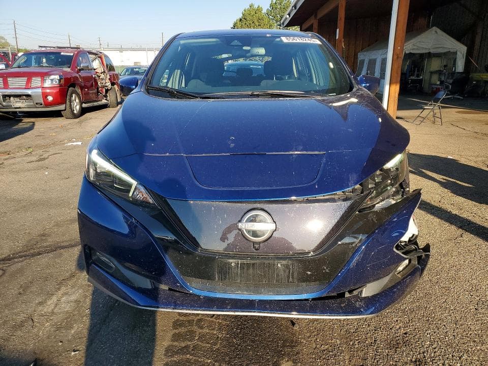 2025 NISSAN LEAF SV PLUS 5