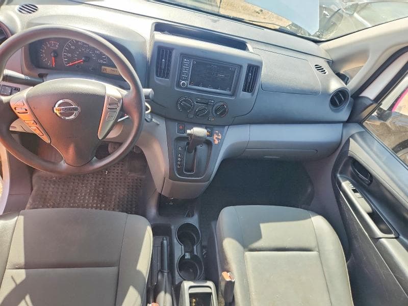 2020 NISSAN NV200 SV 8