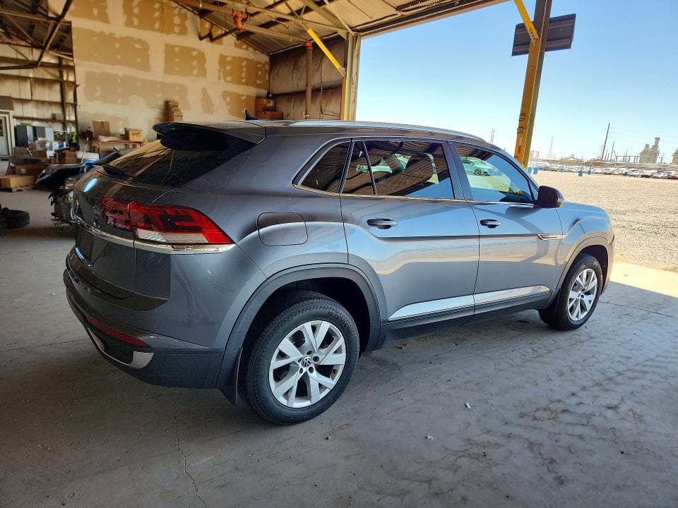 2020 VOLKSWAGEN ATLAS CROSS SPORT S 3