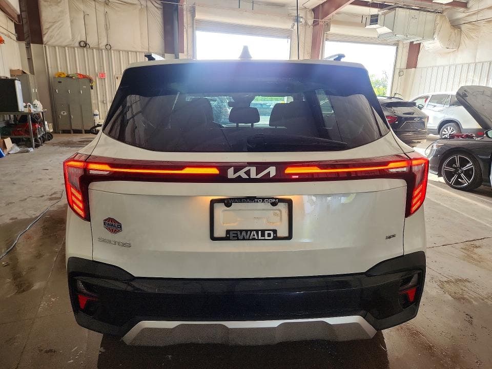 2024 KIA SELTOS SX 6