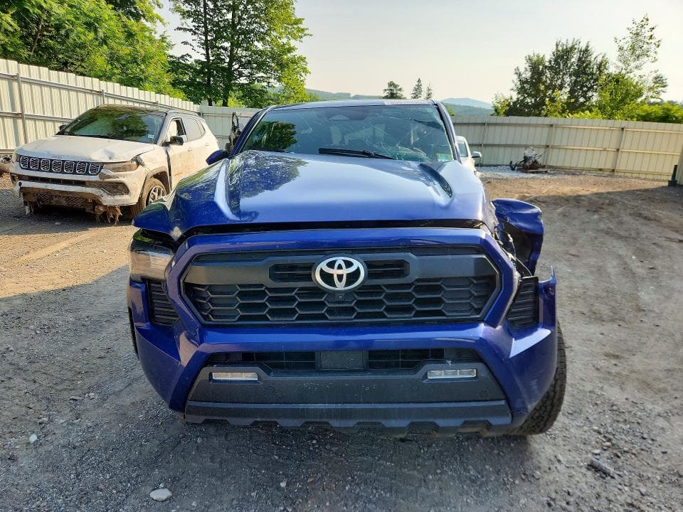 2024 TOYOTA TACOMA TRD OFF-ROAD TRD OFF-ROAD 5