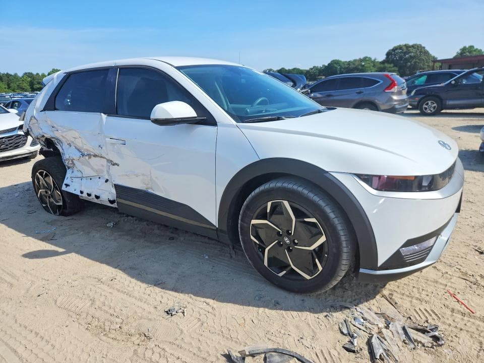 2024 HYUNDAI IONIQ 5 SE 4
