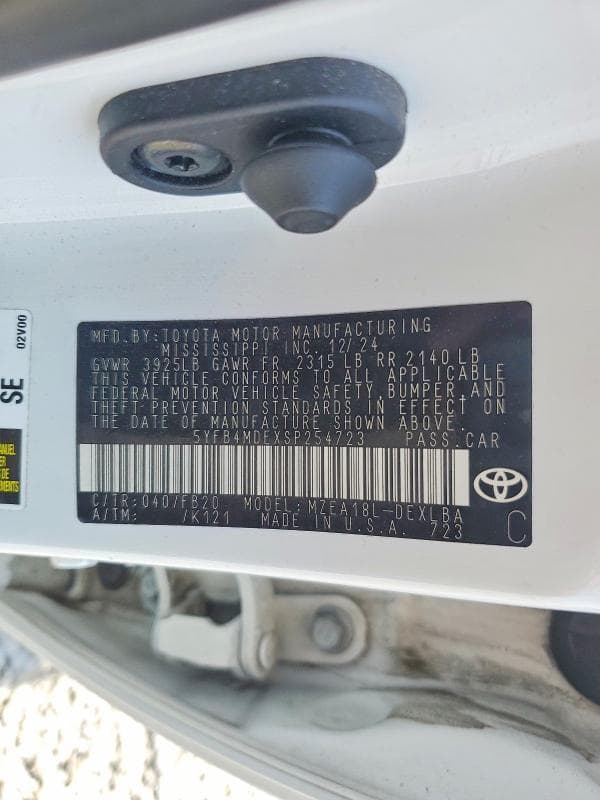 2025 TOYOTA COROLLA LE 12