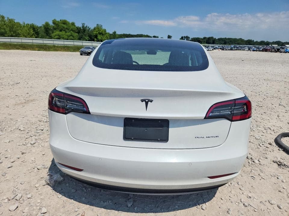 2020 TESLA MODEL 3 6