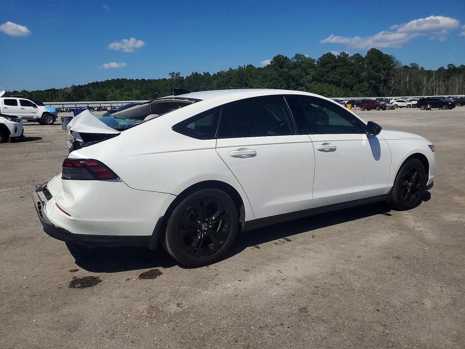 2025 HONDA ACCORD SE 3