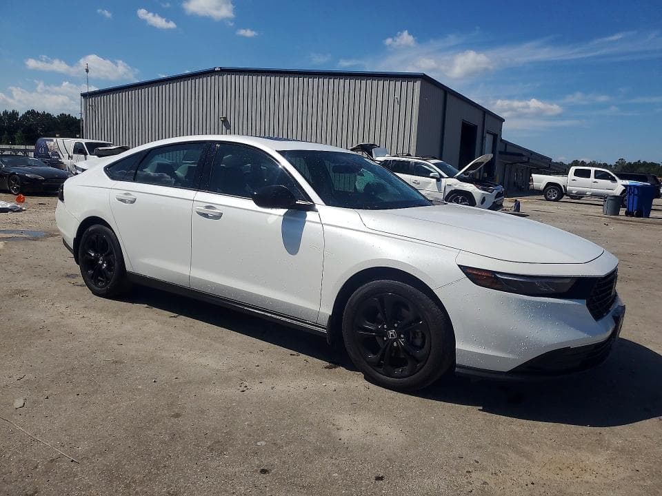2025 HONDA ACCORD SE 4