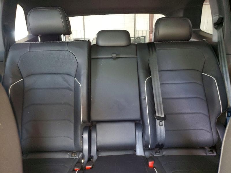 2024 VOLKSWAGEN TIGUAN SEL R-LINE BLACK 10