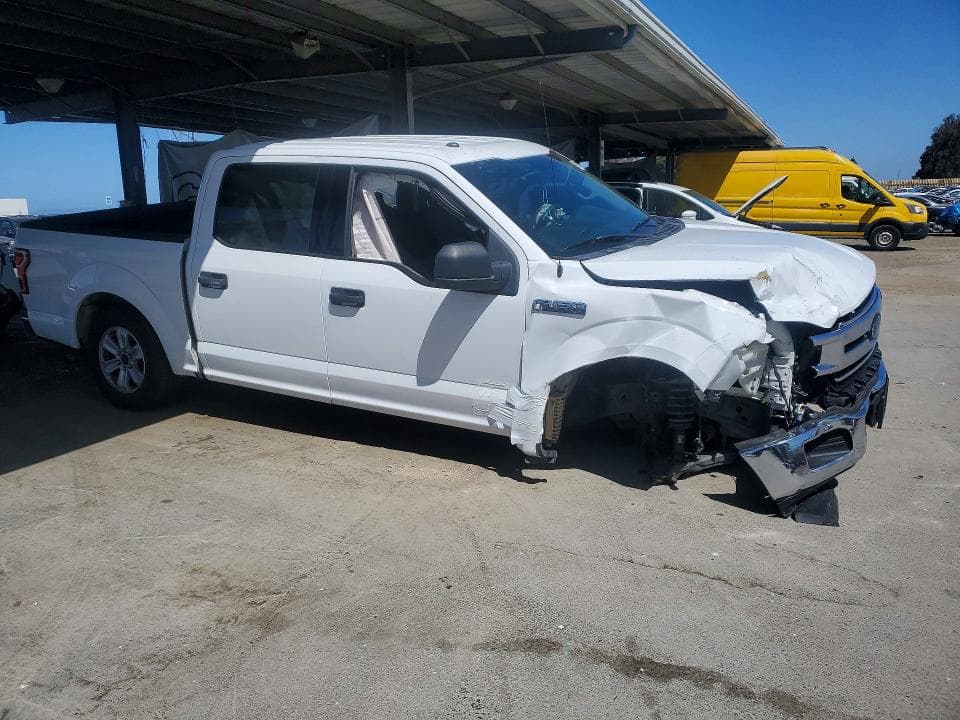 2018 FORD F150 SUPERCREW 4