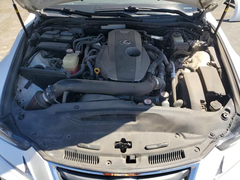 2017 LEXUS IS 200T 11