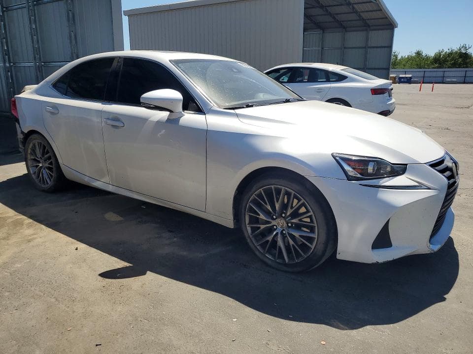 2017 LEXUS IS 200T 4