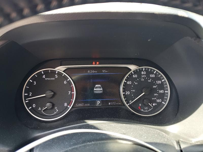 2025 NISSAN SENTRA SV 9