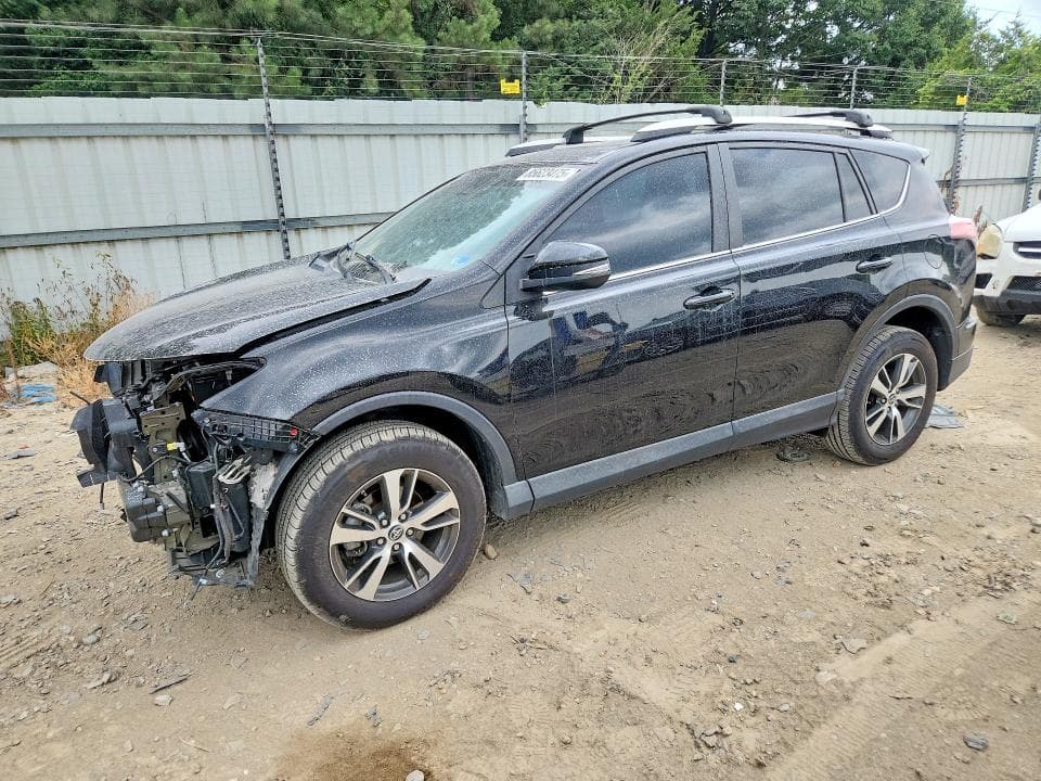 2018 TOYOTA RAV4 XLE 1