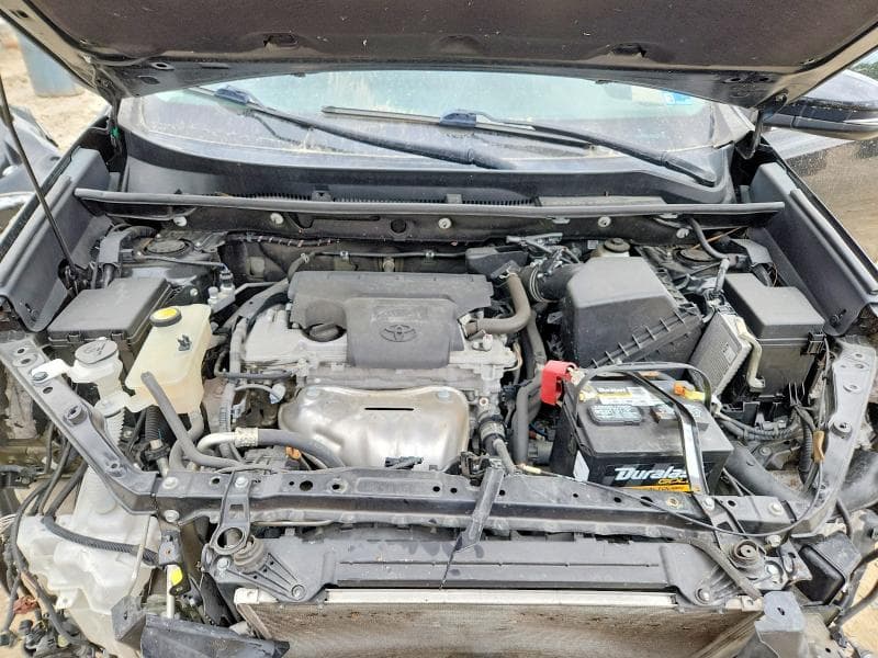 2018 TOYOTA RAV4 XLE 12