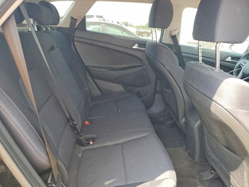 2021 HYUNDAI TUCSON SE SE 10