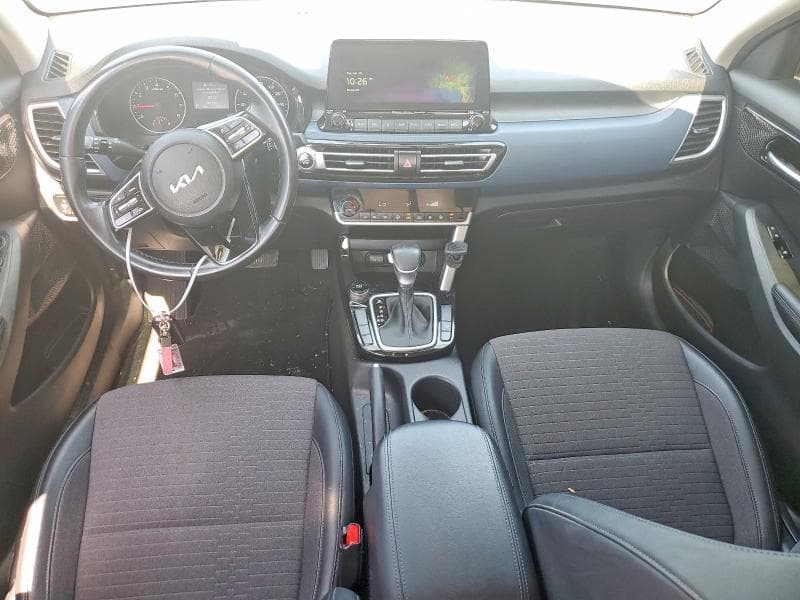 2022 KIA SELTOS S 8